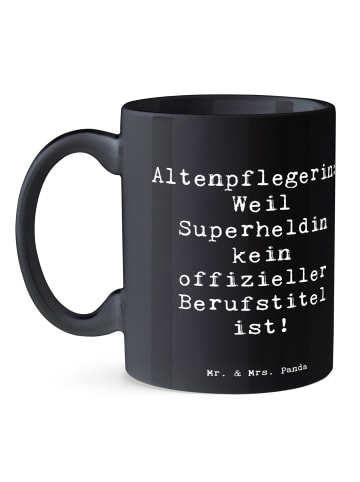 Mr. & Mrs. Panda Becher Spruch Altenpflegerin Superheld mit Spruch in Schwarz