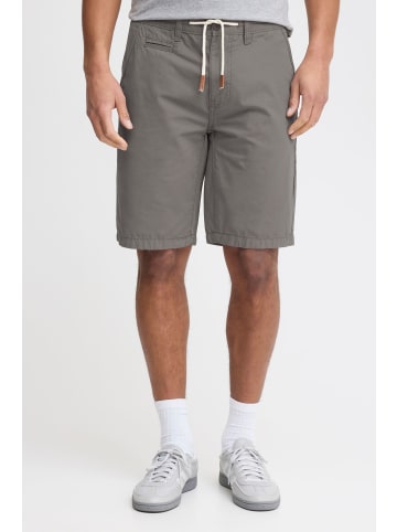 BLEND Chinoshorts BHKaito 20701249ME kurze Hose mit weißen Kontrastkordeln in Grau