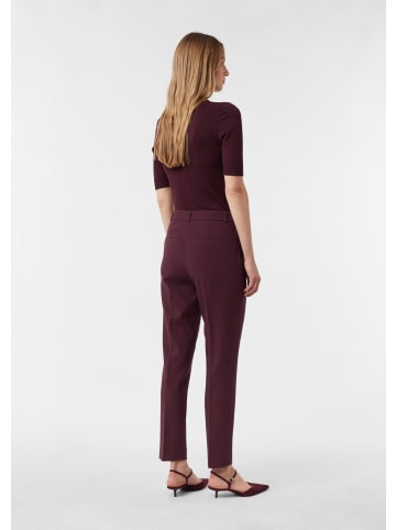 comma Hose in 4922_bordeaux