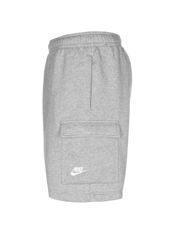 Nike Sportswear Shorts Club Fleece Cargo in grau / weiß