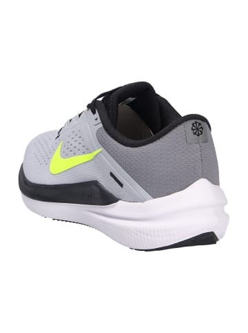 Nike Sneaker in grau