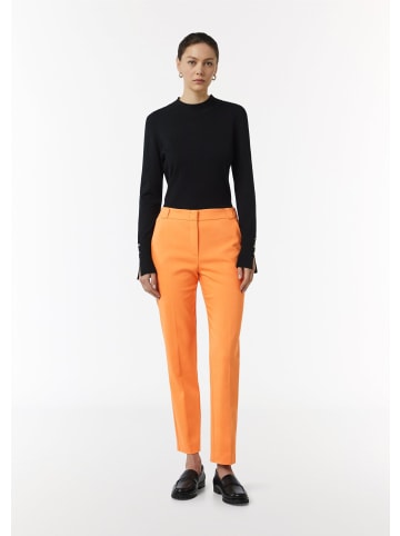 comma Hose in 2236_orange