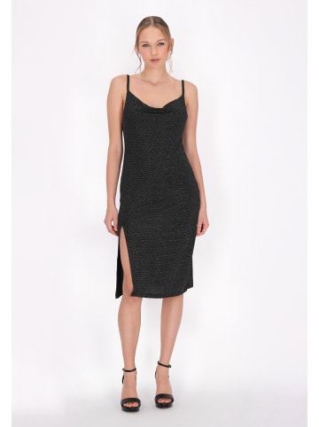 myMo at night Women Dress in black