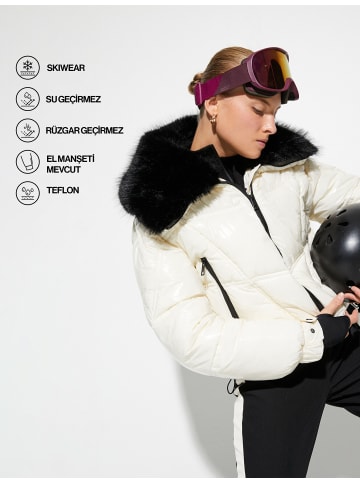 KOTON Skibekleidung Anorak in Creme
