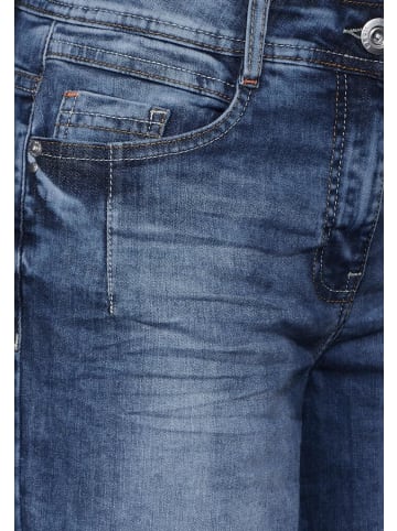 Cecil Capri in mid blue wash