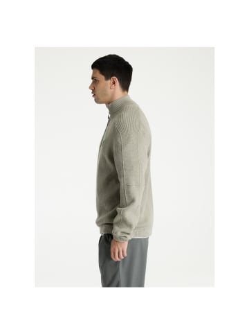CHASIN' Pullover in shadow