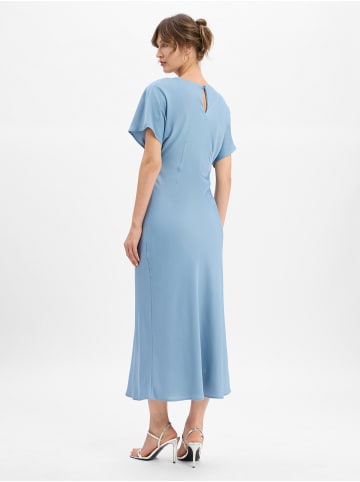 Marie Lund Abendkleid in hellblau - 0001