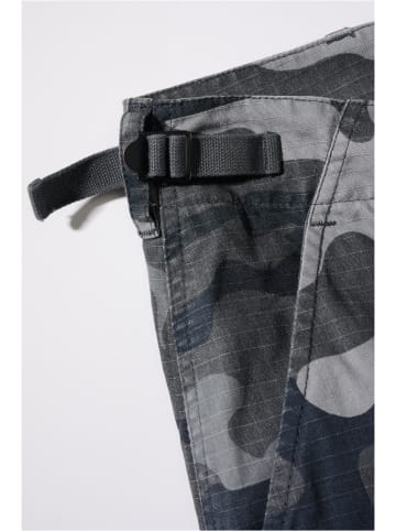 Brandit Shorts in grey camo