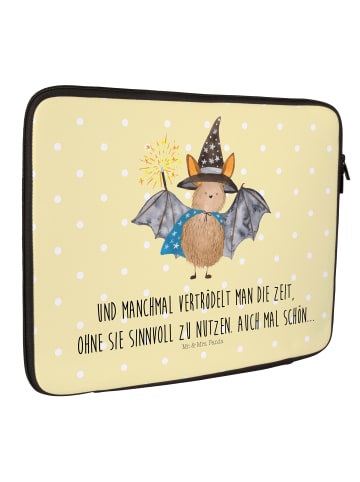Mr. & Mrs. Panda Laptop Tasche Fledermaus Zauberer mit Spruch in Gelb Pastell