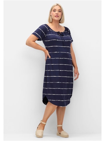 sheego Streifenkleid in tiefblau gestreift