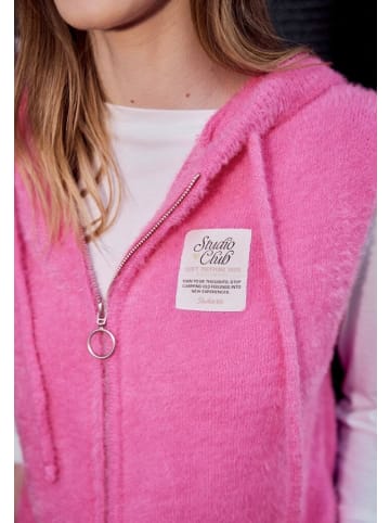 Street One Weste in blazing berry mel.