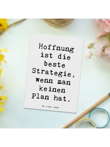 Mr. & Mrs. Panda Postkarte Spruch Hoffnung Strategie mit Spruch in Weiß