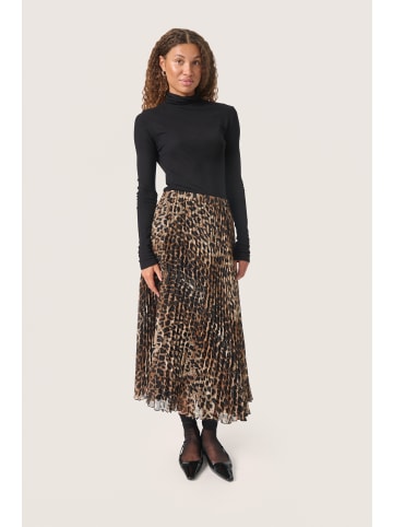 Soaked in Luxury Rock SLZakira in Leopard Pattern