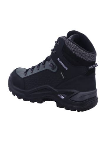 LOWA Wanderschuh in schwarz
