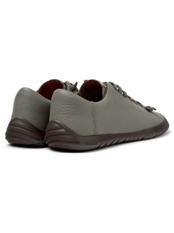 Camper Slipper in grau