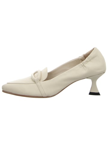 Rebecca White Pumps in beige