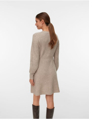 Vero Moda Strickkleid in Silver Mink