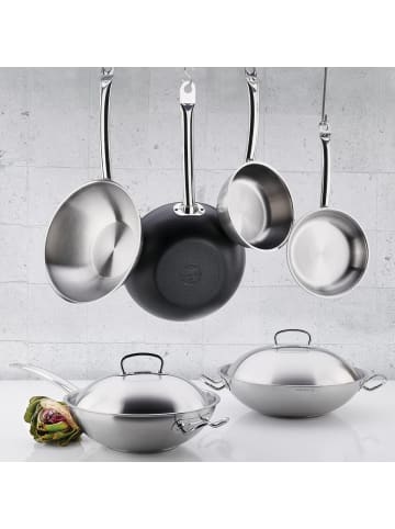 Korkmaz Korkmaz Proline Edelstahl-Wokpfanne ø32 cm - Induktionsgeeignet 5,2L in Silber