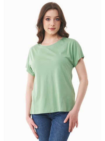 Organication T-Shirt "WOR17223" in Matchagrün