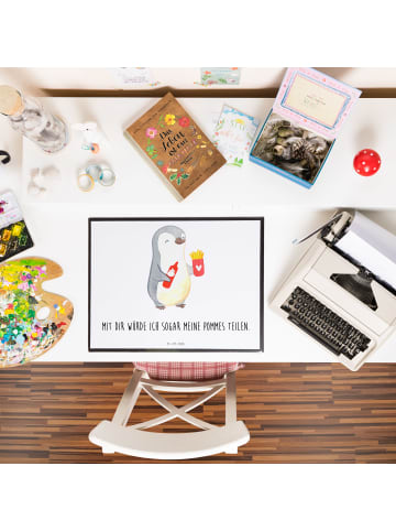 Mr. & Mrs. Panda Schreibtischunterlage Pinguin Pommes mit Spruch in Weiß