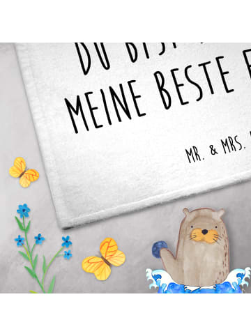 Mr. & Mrs. Panda Gästehandtuch Bär Freundin mit Spruch in Weiß