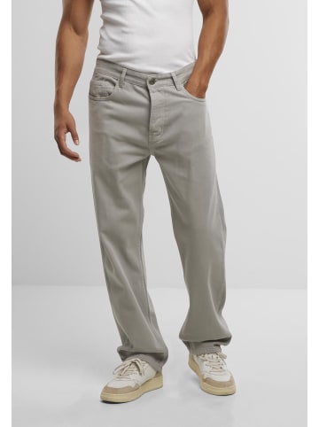 DEF DEF in light grey