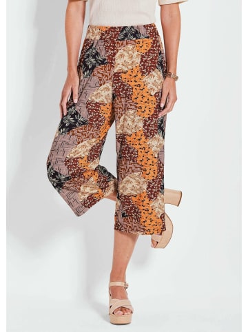 GOLDNER Kurzgröße:  Culotte Sommerhose VERA mit Mustermix Print in braun / gemustert