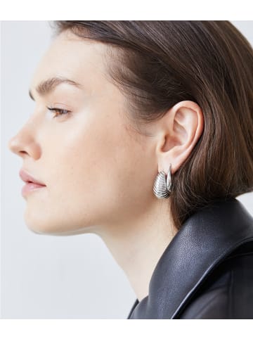 Echtzeit Creolen The Organic Drop in silber