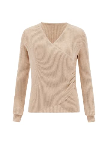 faina Women Sweater in Beige