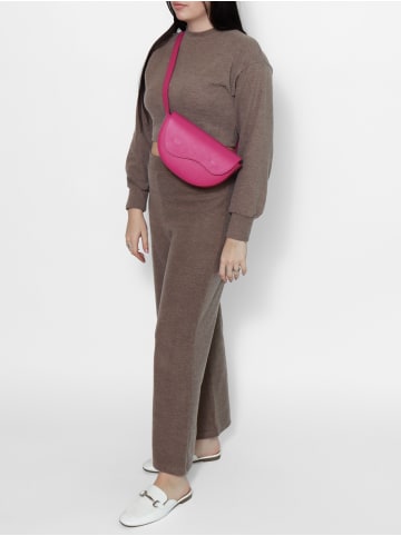 Chiara Ferretti Riementasche in FUCHSIA