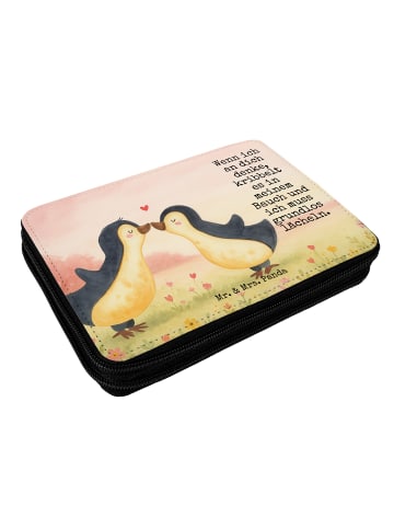 Mr. & Mrs. Panda Menschrmäppchen Pinguine Kuss Design mit Spruch in Weiß