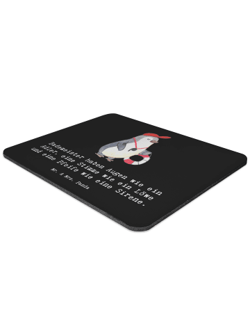Mr. & Mrs. Panda Maus-Pad Bademeister Superheld mit Spruch in Schwarz