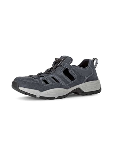 Sneaker low in blau