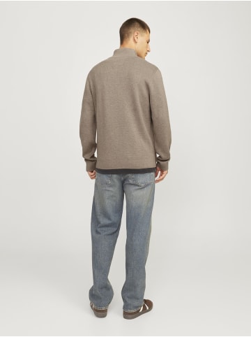 Jack & Jones Strickjacke mit Viertelreißverschluss in Greige