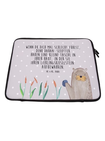 Mr. & Mrs. Panda Notebook Tasche Otter Stein mit Spruch in Grau Pastell