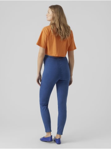 mama licious Skinny Jeans in Medium Blue Denim 1
