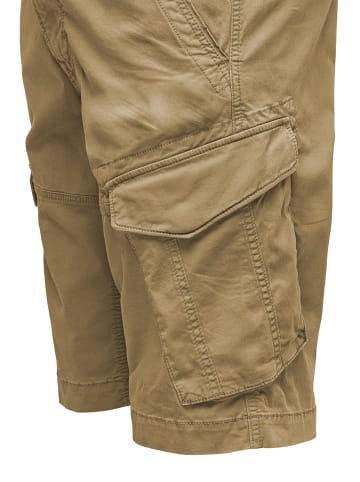 Humy Chino Bermuda Shorts mit Cargo-Taschen A&S in Beige