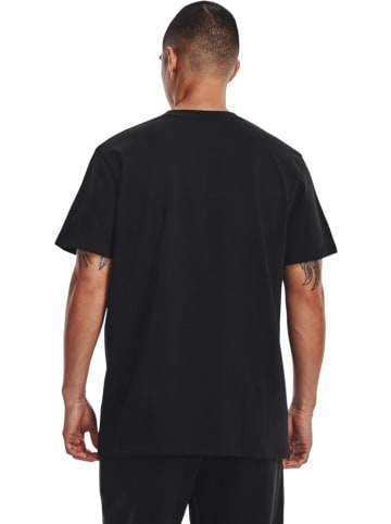 Under Armour T-Shirt "Heavyweight" in Schwarz