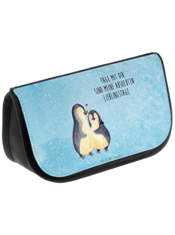 Mr. & Mrs. Panda Kosmetiktasche Pinguin umarmen mit Spruch in Eisblau