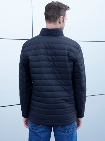 Sieh an! Steppjacke in marine