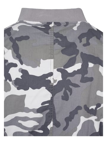 Urban Classics Urban Classics in snow camo