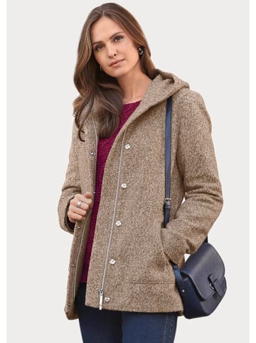 GOLDNER Unentbehrliche Boucle-Jacke mit feinen Details in sand
