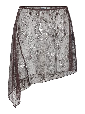 Noisy may Sarong in Delicioso