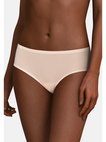 Chantelle Shorty Soft Stretch in Golden beige