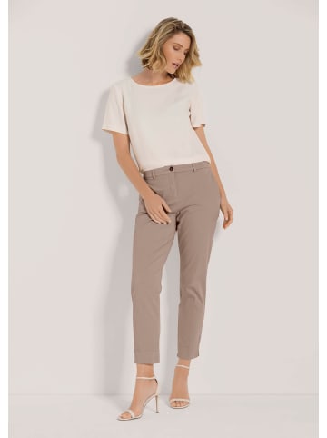 MADELEINE Chino-Hose mit Bügelfalten in taupe