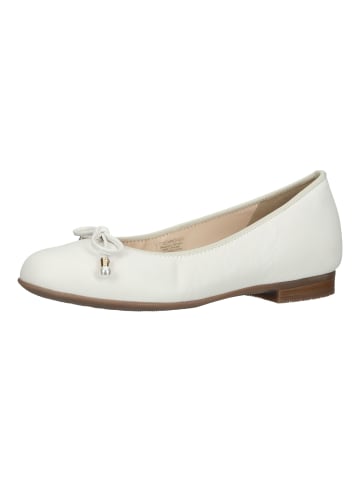 ara Ballerinas in Cream