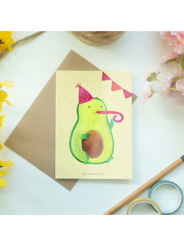 Mr. & Mrs. Panda Grußkarte Avocado Geburtstag ohne Spruch in Gelb Pastell