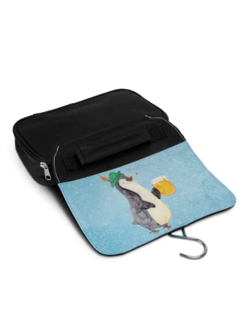 Mr. & Mrs. Panda Badetasche Pinguin Bier ohne Spruch in Eisblau