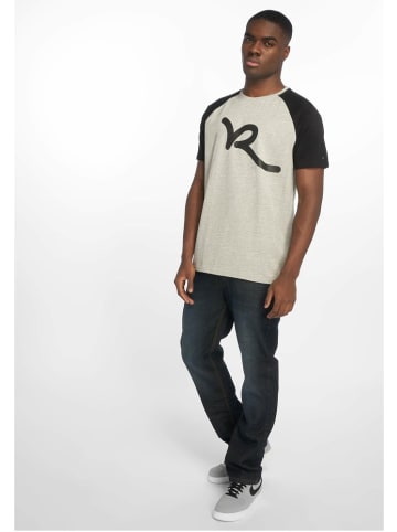 Rocawear T-Shirt "T-Shirt" in Grau