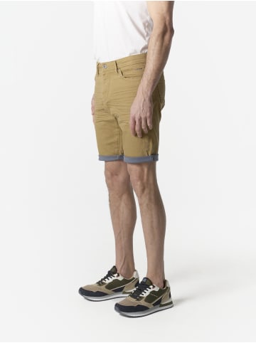 KOROSHI Beschichtete baumwolle kurze herrenjeans in beige